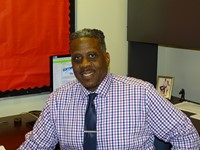 Photo of Dr. Minter